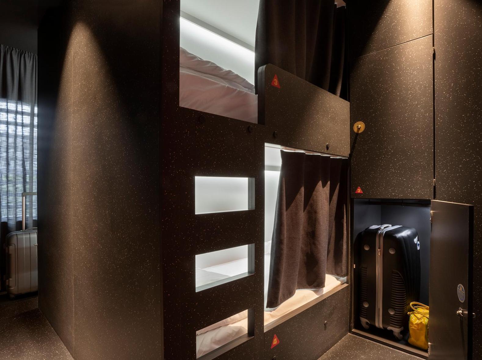 Amistat City Hostel Barcelona Eksteriør billede