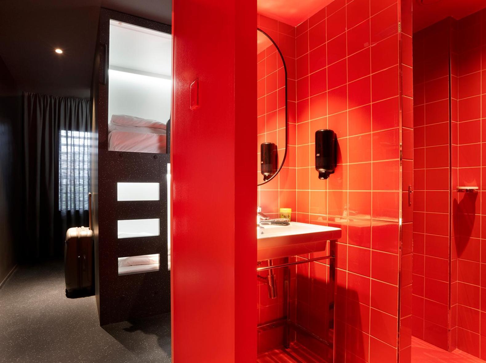 Amistat City Hostel Barcelona Eksteriør billede