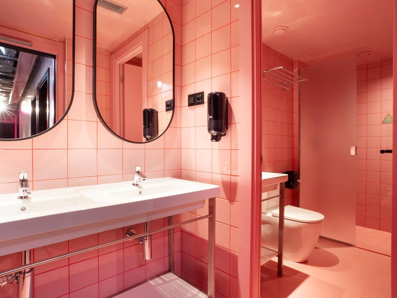 Amistat City Hostel Barcelona Eksteriør billede